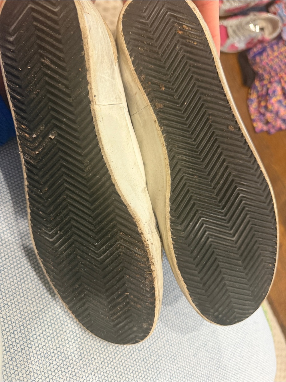 Golden Goose White and Tan Superstar Sneakers with Painted Star - Picture 2 of 2